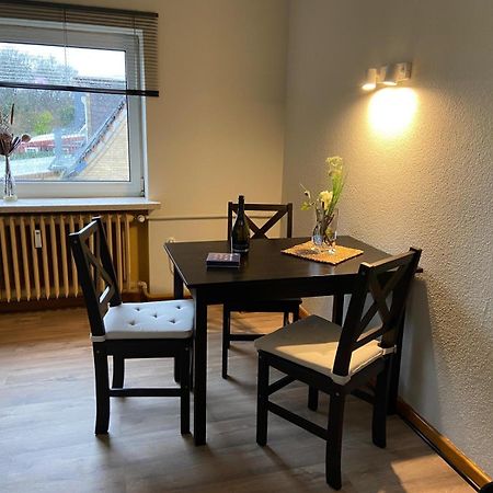 Feddersen Living Grosse Ferienwohnung - Garten - Terrasse - Smart Tv - Netflix Brunsbuttel Extérieur photo