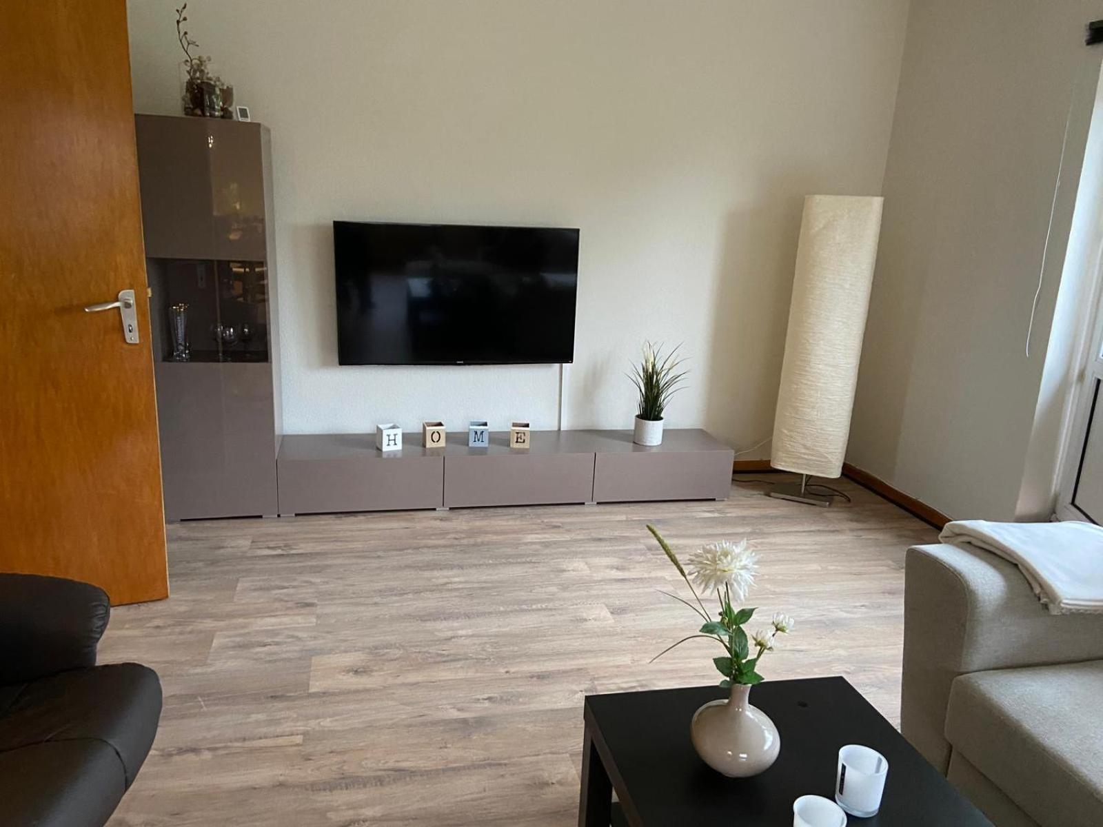Feddersen Living Grosse Ferienwohnung - Garten - Terrasse - Smart Tv - Netflix Brunsbuttel Extérieur photo